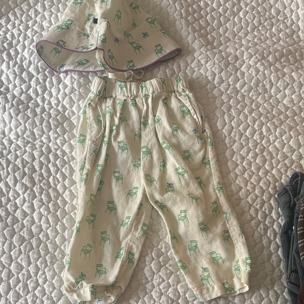 Oeuf Cream Pants with Green Chair Print